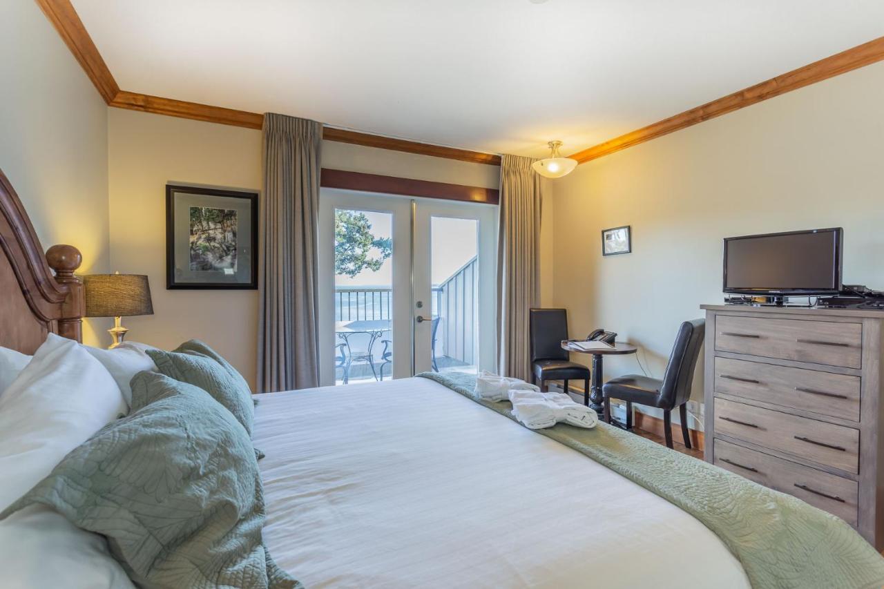 Hotel Mayne Island Bennett Bay