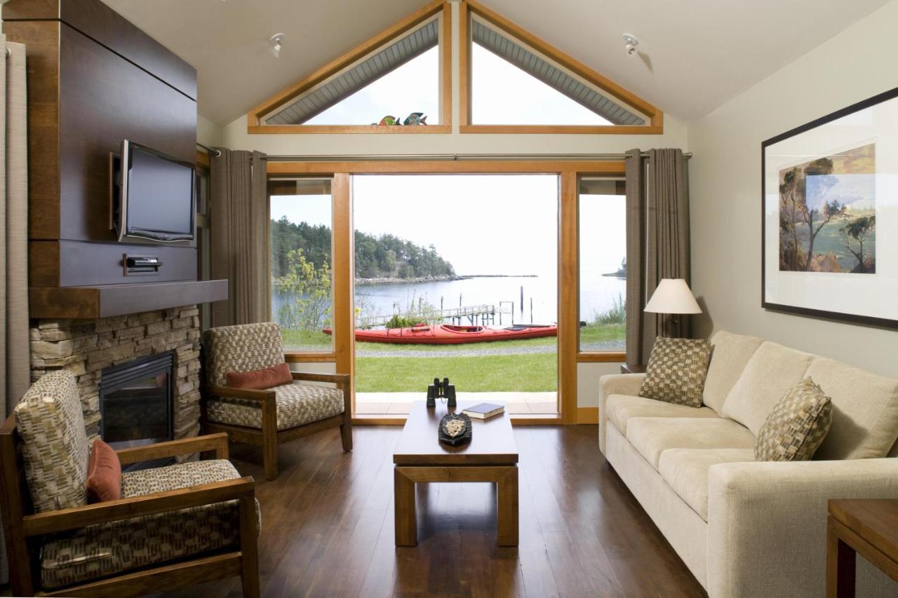 Hotel Mayne Island 3*